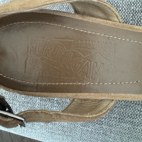 Salvatore Ferragamo Suede Gancini Sandals – Size 7.5 – Tan – Fair Condition - Picture 4 of 7